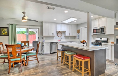 San Marcos House | San Marcos Home w/Patio & Grill - Walk to Lake!