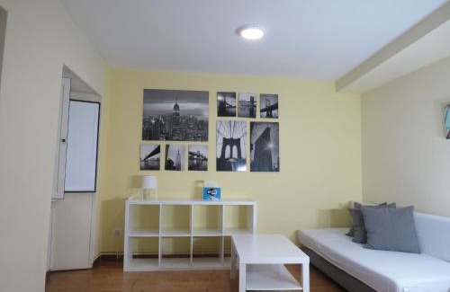 Lugo Apartment | SAN PEDRO 43 Vut