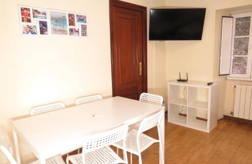 Lugo Apartment | SAN PEDRO 43 Vut