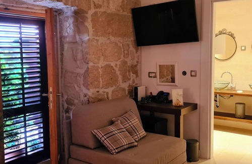 Cove Tri Zala (Zrnovo) Hotel | San Teodoro