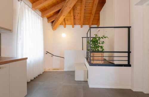 San Zeno Apartment | San Zen Che Ride
