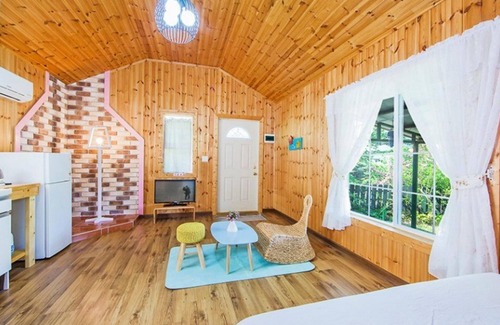 Sancheong House | Sancheong Dolkkotdam Pension