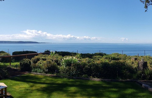 Sequim House | Sanctuary by the Sea