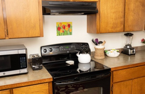 Coeur d'Alene House | SanctuaryđȘ» Centrally Located! Easy access to Silverwood, downtown and beaches.