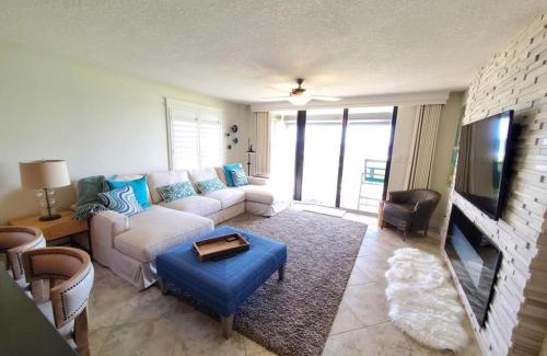Crescent Beach House | Sand Dollar 101