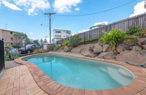 Shelly Beach Apartment | Sandalwood Unit 1 66 Lower Gay Tce