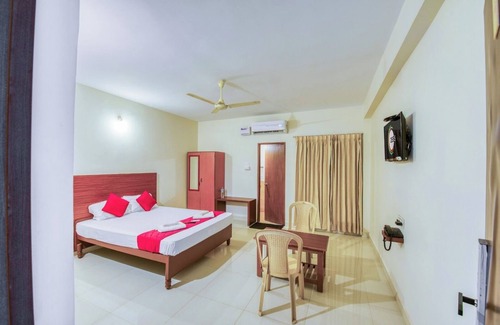 Courtallam Resort | Sandanams Villa Coutralam
