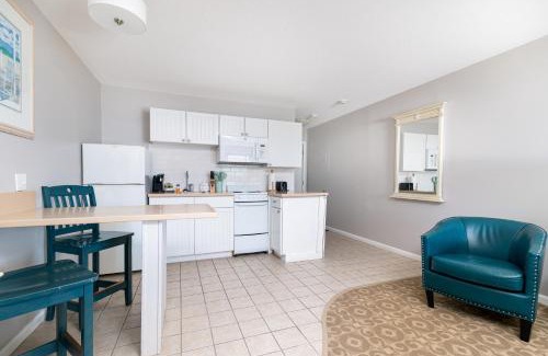 North Truro Hotel | Sandbars Inn