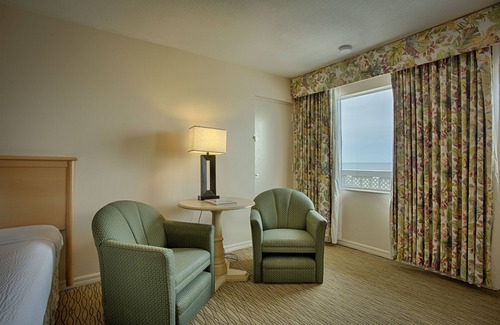 Sarasota Hotel | Sandcastle Resort At Lido Beach