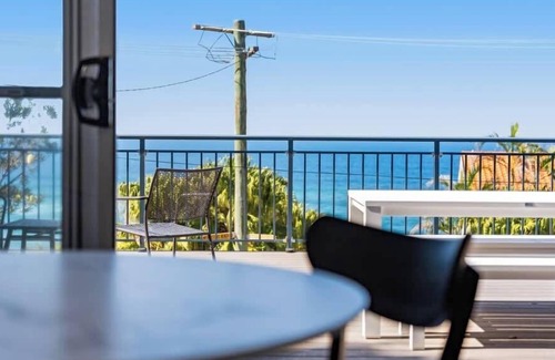 Forresters Beach Apartment | Sandcastle Studio by Coast Hosting