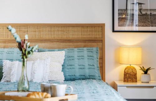 Fingal Bay House | Sandcastles at the Beach - Linen Supplied & Beds Ready on Arrival