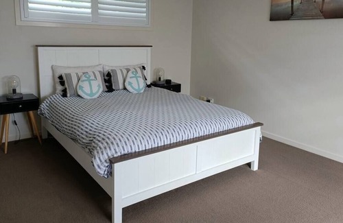 Fingal Head House | "Sandcastles" beach house at Fingal Heads with pool