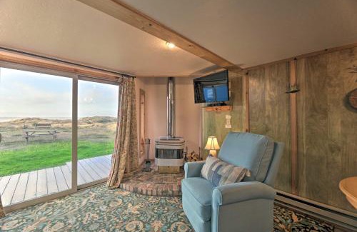 Waldport House | Sanderling Sea Cottages, Unit 2 Walk to Coast!