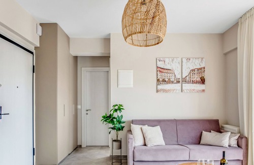 Thessaloniki Apartment | Sanders Old Port - Pleasant 1-Bdr Apt with Balcony