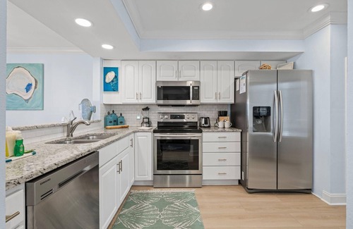 Sandestin House | Sandestin Starfish: Serene Bayfront Condo with Golf Cart, Workstation, and Stunning Views