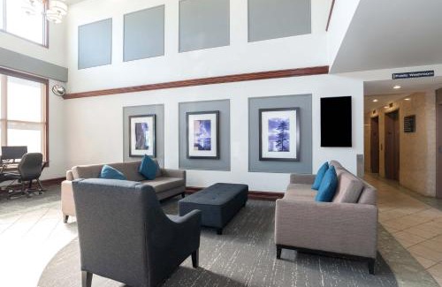 North Industrial Hotel | Sandman Hotel Saskatoon