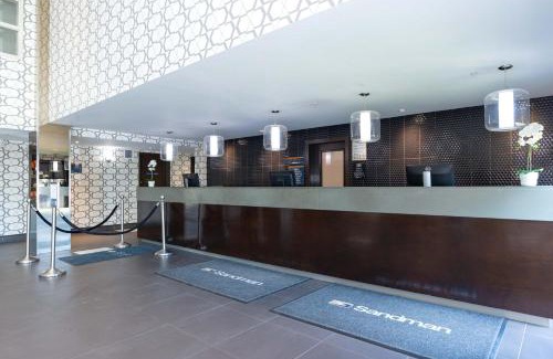 Southeast Calgary Hotel | Sandman Hotel & Suites Calgary South