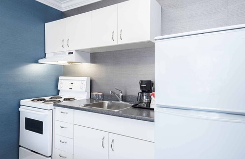 Prince George Hotel | Sandman Hotel & Suites Prince George