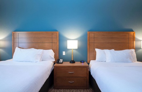 Squamish Hotel | Sandman Hotel & Suites Squamish