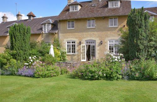 Chipping Norton House | Sandown Cottage