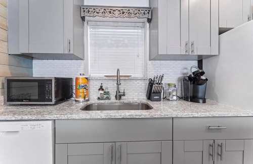 Jacksonville Beach House | Sandpiper Oceanfront 4B