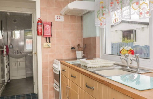 Southerness Cottage | SANDPIPER, pet friendly, country holiday cottage in Southerness