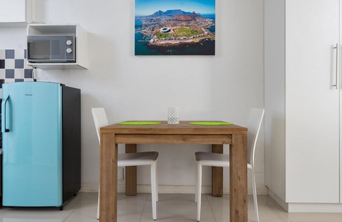 Mouille Point Apartment | Sandringham 54