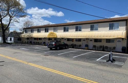 Old Orchard Beach Apartment | Sands Townhouses