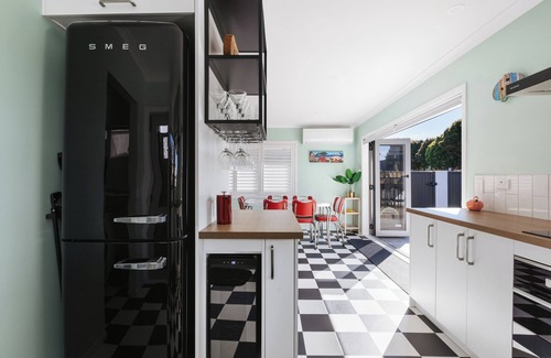 Mount Maunganui House | Sandy Bar - Mount Maunganui - Beyonder Holiday Homes