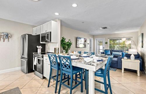 Siesta Key House | Sandy Seahorse Cottage