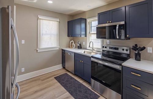 Sioux Falls House | Sanford Stay w/Sunroom | Grill & Minigolf