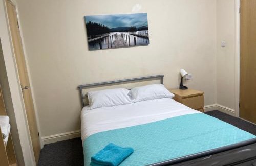Leicester City Centre Apartment | Sangha House - Short Stays