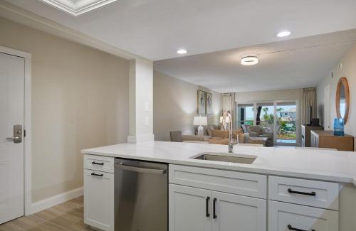 Sanibel House | Sanibel Inn 511- Premier Two Bedroom Residence, Resort Amenities Included!