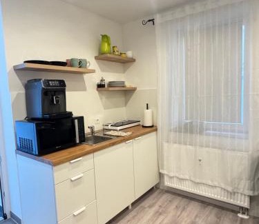 Oberdorla Apartment | Saniertes Apartment im Herzen von Mönchengladbach