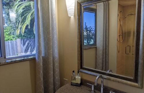 Upper Riviera Apartment | Santa Barbara Amazing City & Ocean View