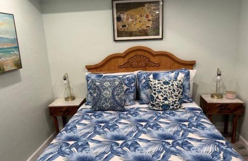 Santa Barbara Apartment | Santa Barbara Mermaid's Cove