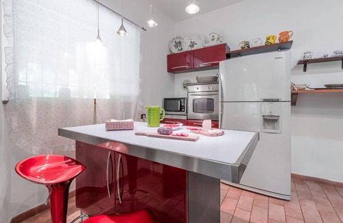 Monteriggioni Apartment | Santa Colomba House, Siena, Nature And Pool