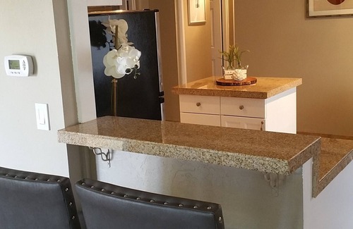 Westside Santa Cruz House | Santa Cruz Beach House - Steps to Beach, Wharf, Boardwalk, Cowells, Lighthouse