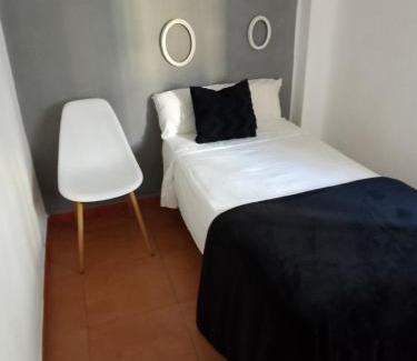 San Pablo A y B Apartment | Santa Justa