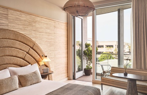 Wilshire Montana Hotel | Santa Monica Proper Hotel, a Member of Design Hotels