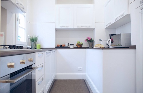 San Lorenzo Apartment | Santa Reparata - Two Bedroom Apartment, Sleeps 5