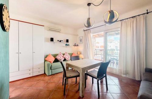 Porto Pozzo Apartment | Santa Teresa House