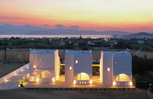 Naxos Villa | Santo Concept Luxury Black Villa with Pool & outdoor Jacuzzi Sea Views