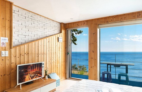 Namhae Hotel | SANTORINI N Pension