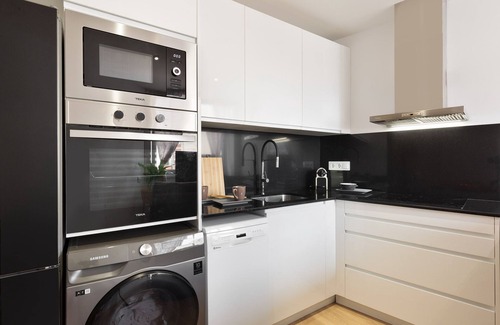 Sants-Badal Apartment | Sants Estudio - One Bedroom Apartment, Sleeps 2