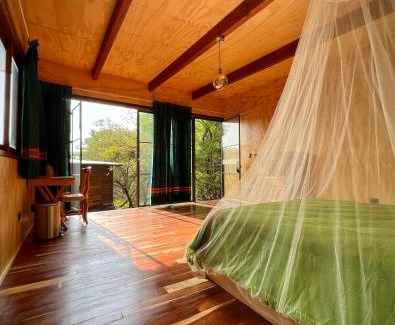 San Andres de la Cal House | Santuario Ave Fénix-Cabañas