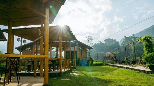 Sa Pa House | Sapa Riverside Homestay