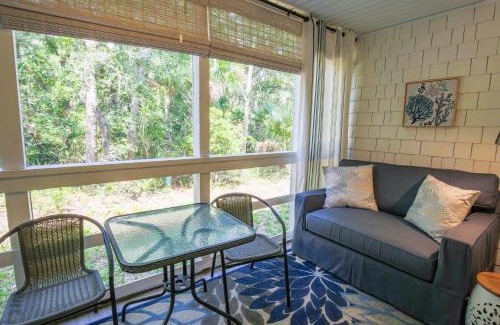 West Beach Village House | Sapphire Seascape