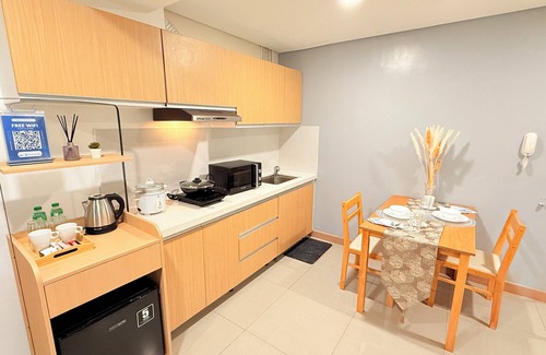 Paranaque Apartment | Sapphire Seaview Park
