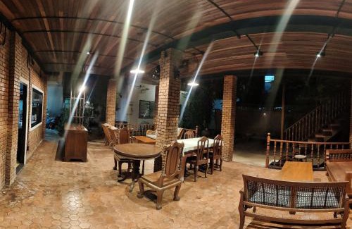 Thapae House | Sarah Guest House